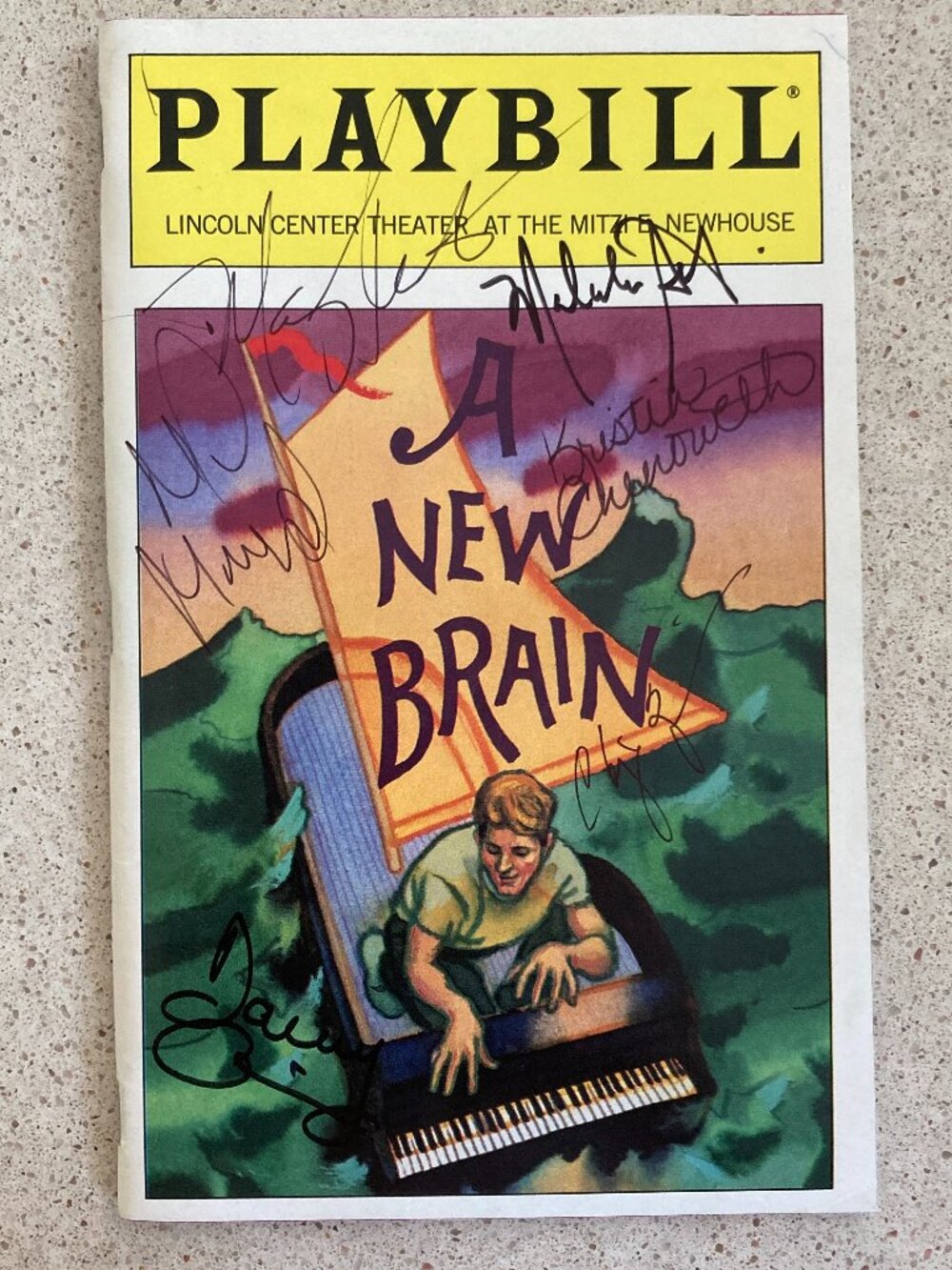 A NEW BRAIN Signed Playbill Kristin Chenoweth Malcolm Gets Mary Testa Chip Zien